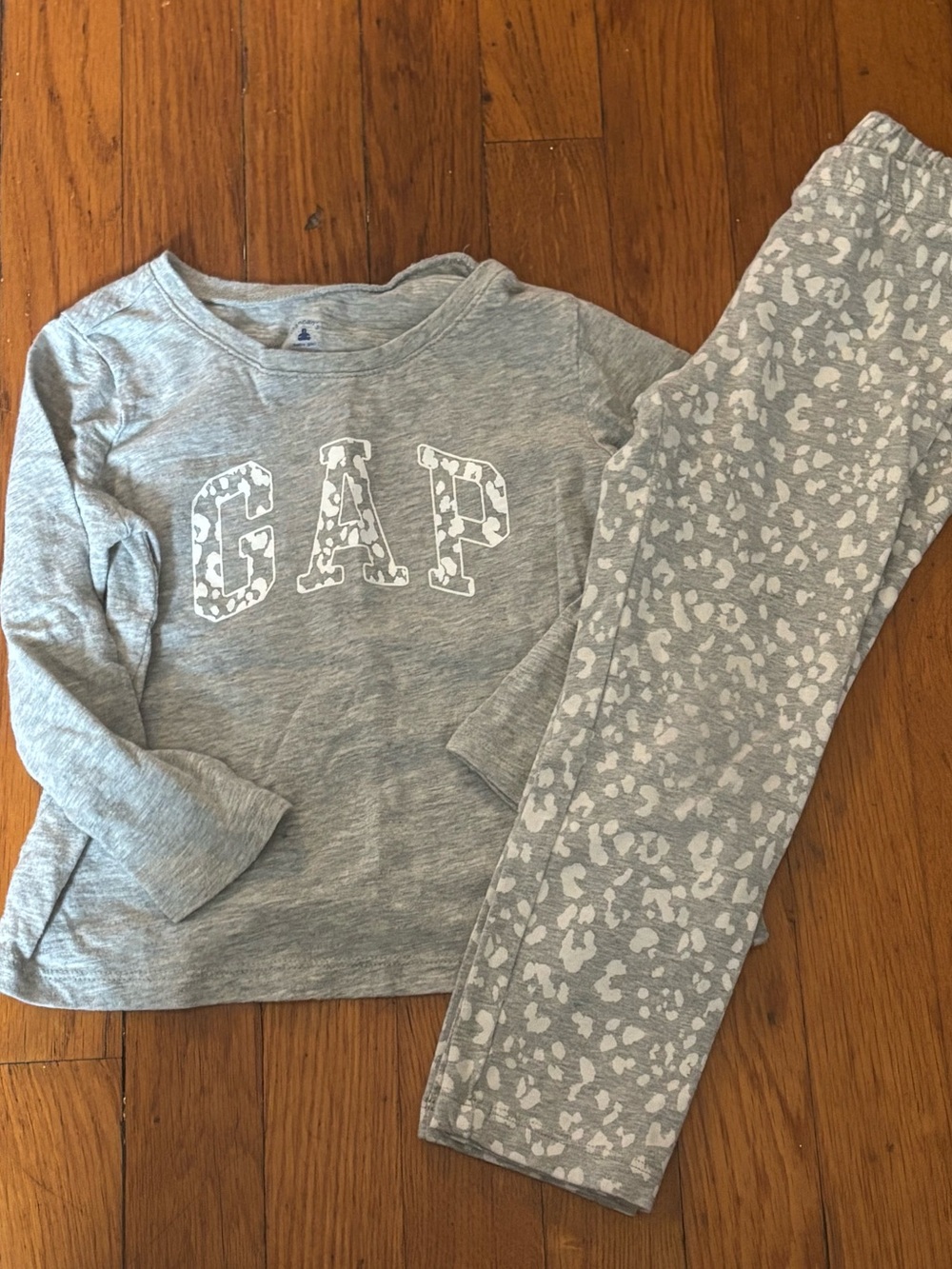 GAP Kids Gray Long Sleeve Matching Set - Gray Leopard Print Pants